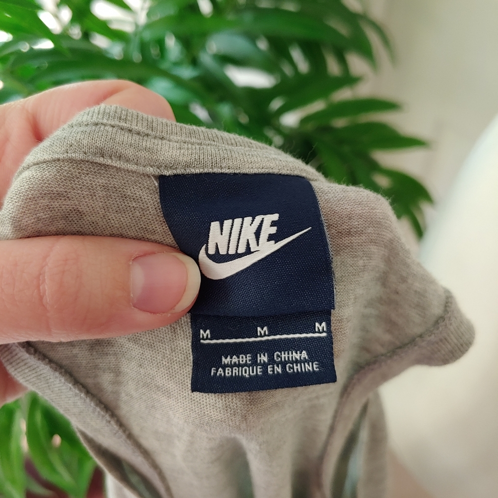 Nike Racer Back Tank Top Grey White Medium - Picture 8 of 8